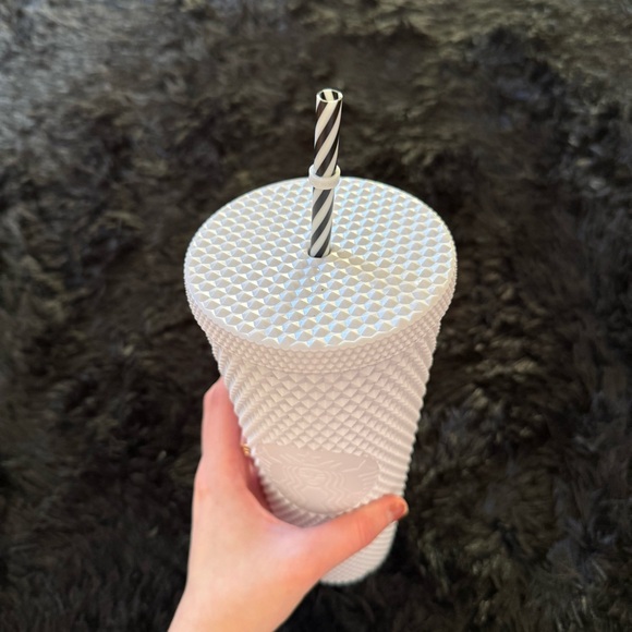 Starbucks White Textured Tumbler with Straw - Picture 3 of 3